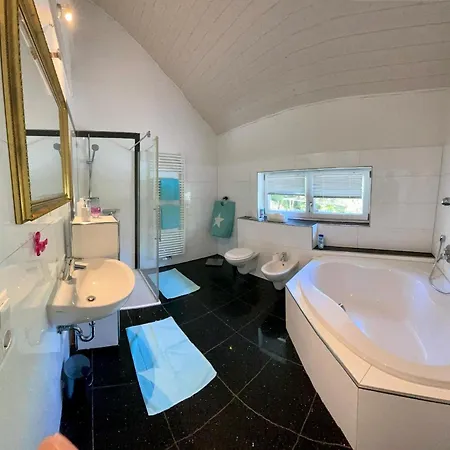 Sonniges, Freistehendes Ferienhaus Im Suedschwarzwald - Fuer Dich Ganz Allein * Hasel